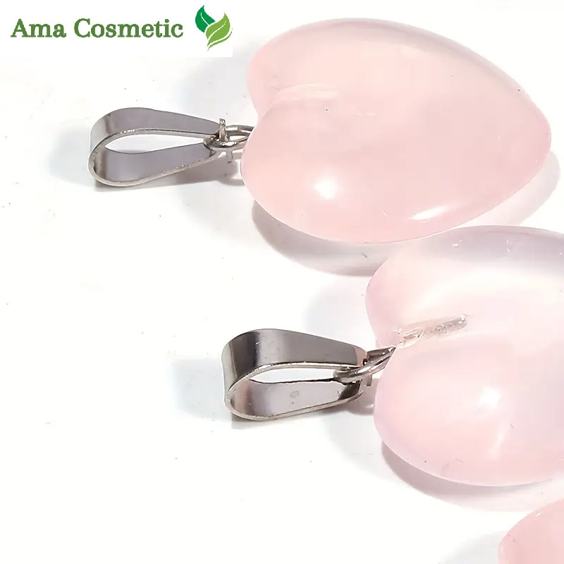 قلادة حجر الكوارتز الوردي الطبيعي بشكل قلب