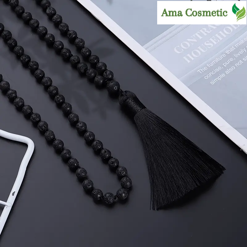 سبحة من حجر الحمم البركانية الطبيعي